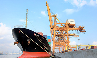 Sea port