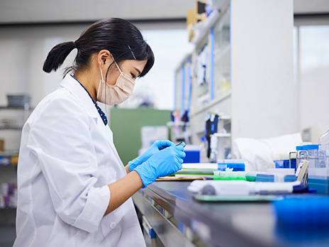 A doctor working in the lab