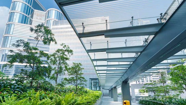 Common walkway in a commercial complex