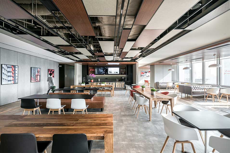 JLL Shanghai Office gallery 1